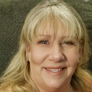 Meet your Posher, Donna